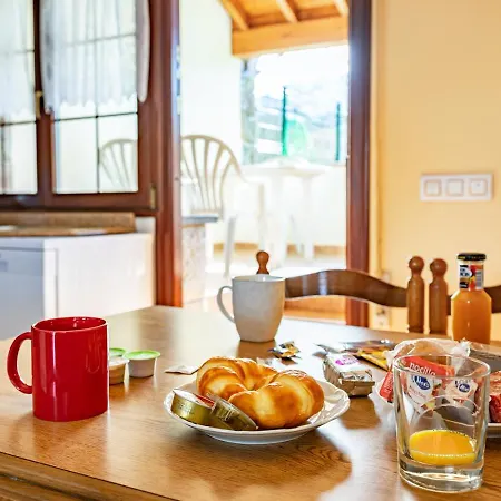 Tia Marina, Megustarural Nyaraló *